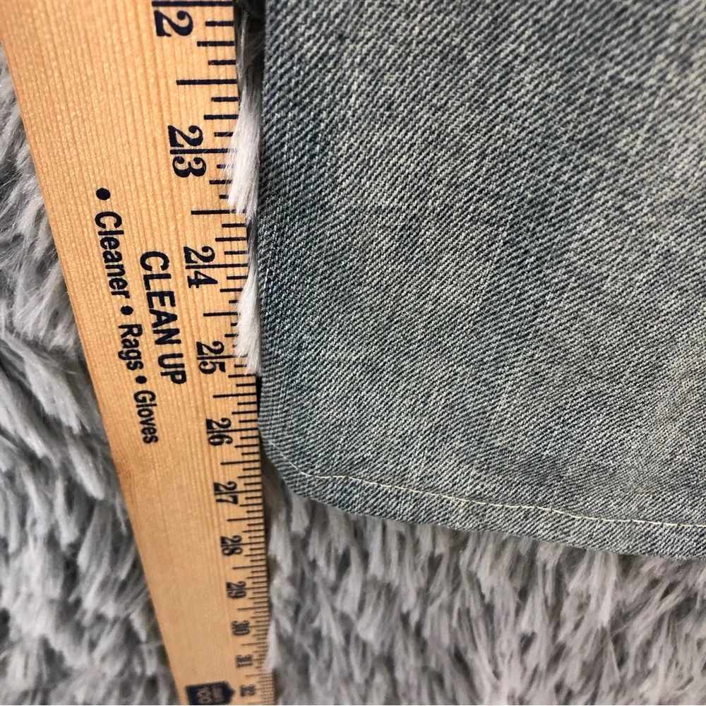 Levi’s Jeans 505 Mens Size 36 Lighter Wash Whiskered Denim Bootcut Jeans